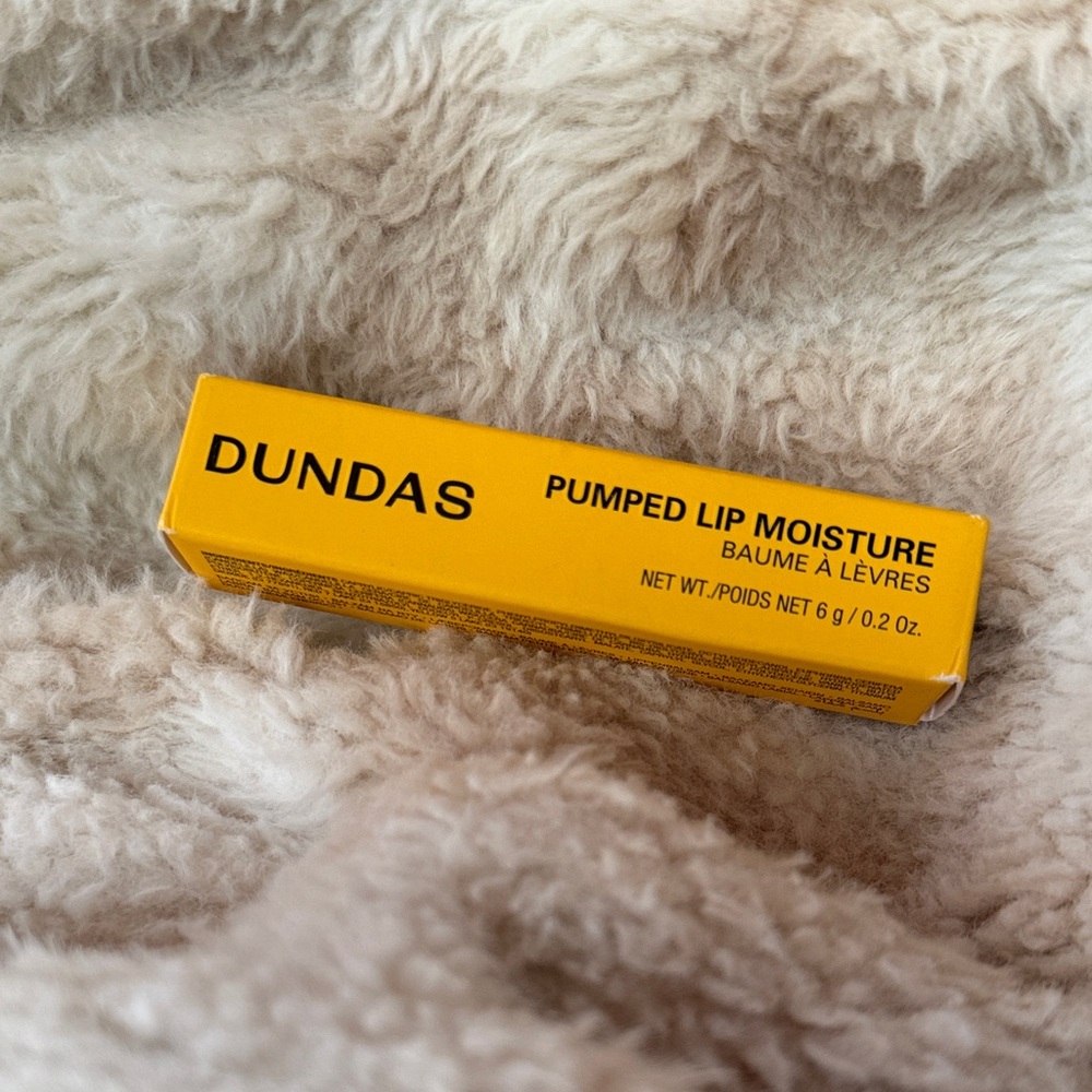 New DUNDAS plumped Lip Moisture balm